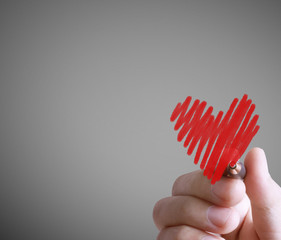 hand drawing heart with marker
