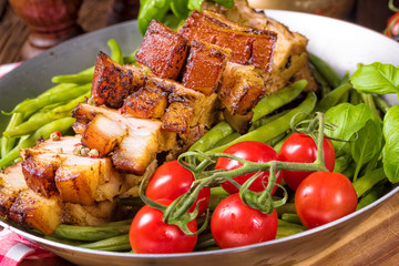 Crust roast pickled in beer