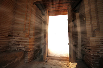 Gates of the sun rays