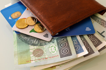polskie banknoty i monety