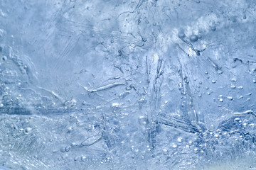 ice with air bubbles