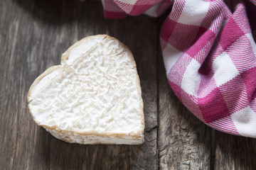 fromage fermier bio en cœur 