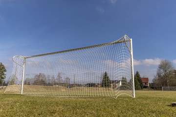 Auf dem Fußballfeld, Fussballplatz