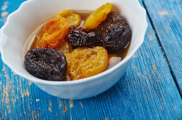 Armenian  Chamcharak