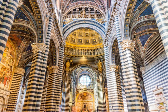 Interior of Siena cathedral (duomo) in Siena, Tuscany, Italy