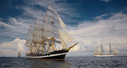 Fototapeta na wymiar Sailing ships of the regatta. Yachting. Sailing