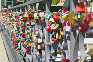 Hochzeitsschloss auf Brücke