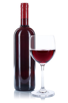 Wein Flasche Glas Weinflasche Weinglas Rotwein freigestellt Freisteller
