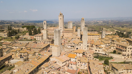 Obraz premium Drone aerial landscape of the wonderful village of San Gimignano. A Unesco World Heritage. Tuscany, Italy