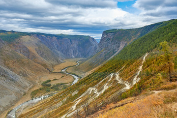 Canyon road mountains
