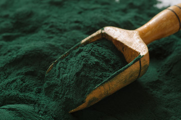 Organic spirulina powder