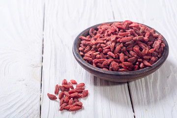 Red goji berries in bowl