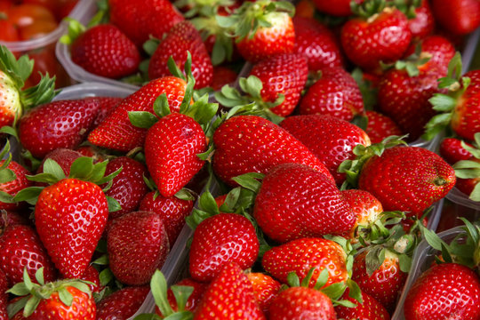 Frresh strawberries at Farmers' market