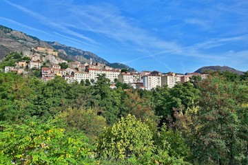 Fototapeta na wymiar Corsica-view of the town Corte