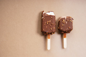 chocolate ice cream popsicles