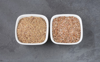 Whole and crushed flax seeds - Linum usitatissimum