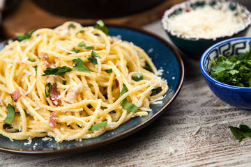 Spaghetti carbonara with egg and pancetta