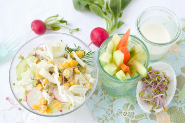 Salat und Gemüse- Sticks