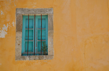 Obraz na płótnie Canvas Mediterane Fensterläden