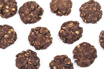 Oat cookies with chocolate