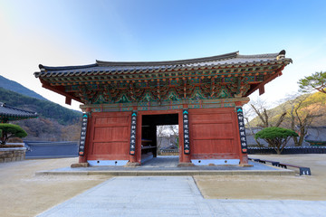 Fototapeta premium Hwaeomsa Temple, which is the ancient Korean buddhist temple in Jirisan National Park
