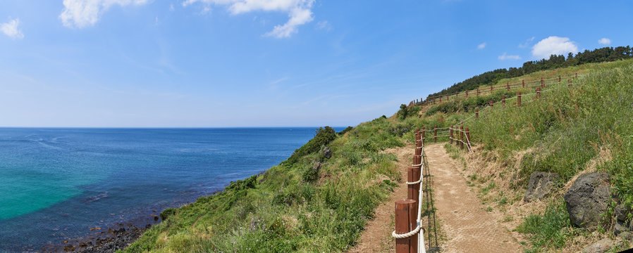 Olle trail No.19 in Hamdeok Seoubong peak