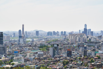 Fototapeta na wymiar Cityscape of Yongsan-gu and Mapo-gu