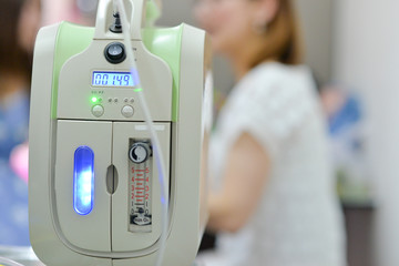 Oxygen concentrator bar gage measurement liter made my pure water