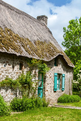 Chaumières brièronnes traditionnelles