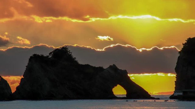 房総半島勝山港 おおぼっけ・こぼっけに沈む夕日と夕焼けTimelapse-DF