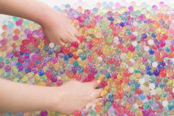 children water balls game orbeez