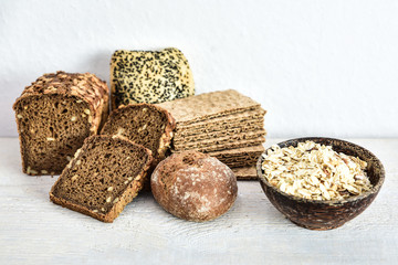 Various types of wholemeal bread and rolls