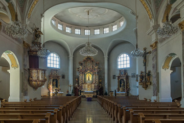 Fototapeta na wymiar Pfarrkirche Mariä Himmelfahrt Bodenmais
