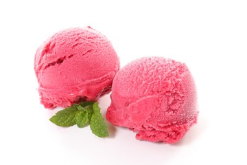berry ice cream