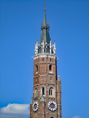 Fototapeta na wymiar Turm der St. Martin Kirche in LANDSHUT ( Bayern ) 