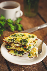 Egg omelet with spinach
