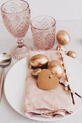 Table settings with Easter eggs