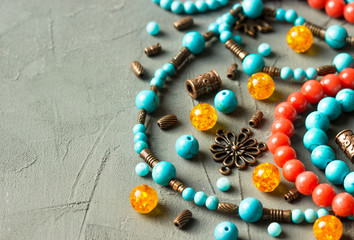 Tools, beads, accessories for making jewelry. Needlework.