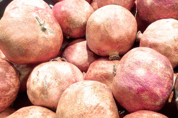 Pomegranate fruit is a lot of closeup
