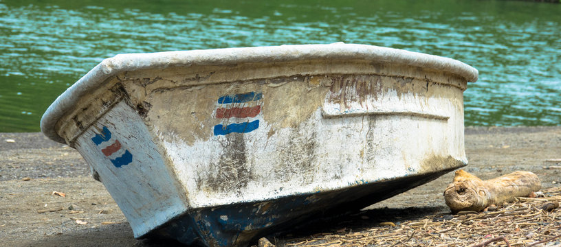 Altes Fischerboot, Costa Rica