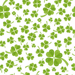 Seamless pattern: Clover leafs on white background