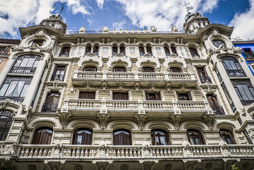 Fototapeta na wymiar historic building of Madrid in Spain