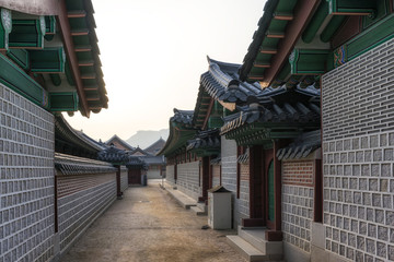 Fototapeta na wymiar historic korean architecture in gyeongbokgung palace