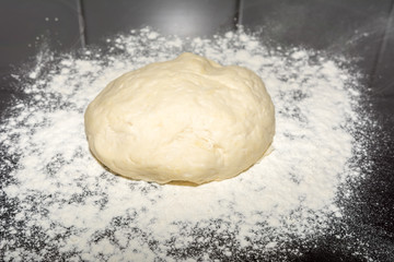 Teig Backen mit Mehl