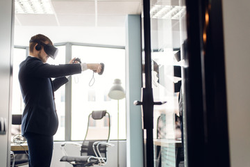Businessman in glasses VR