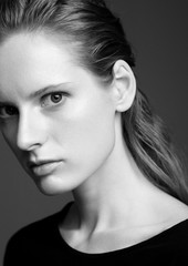 Fototapeta premium Model test with young beautiful fashion model