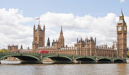 Fototapeta na wymiar The Houses of Parliament in London.