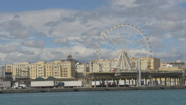 The Ferris Wheel and the Malaga city