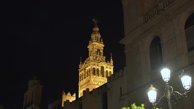La Giralda by night