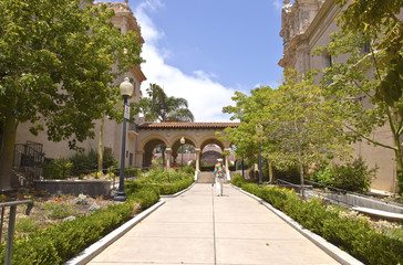Fototapeta na wymiar Balboa park architecture and garden California.